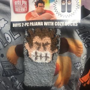 Wreck it Ralph Pajama set
